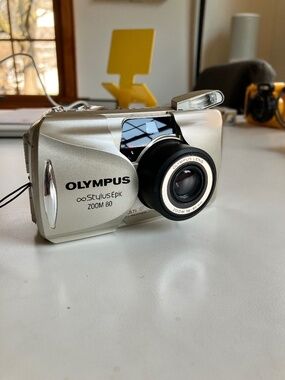 Olympus Stylus Epic 80 Zoom